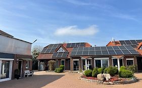 Modern House Gehrden Auf 2 Etagen, Nice Garten, Barbecue, Contactless Check-In, Free Parking