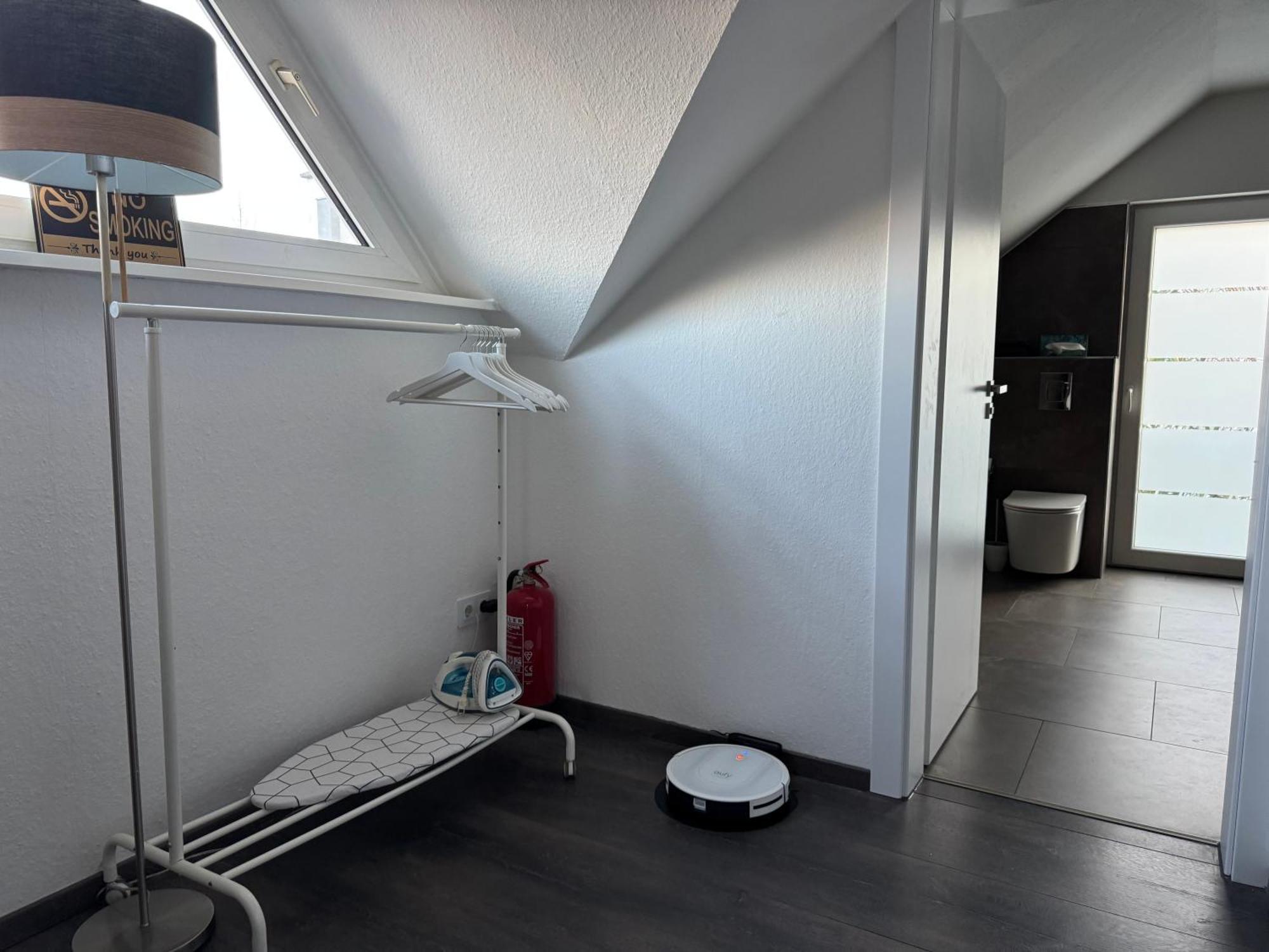 Modern House Gehrden Auf 2 Etagen, Nice Garten, Barbecue, Contactless Check-In, Free Parking Exterior photo